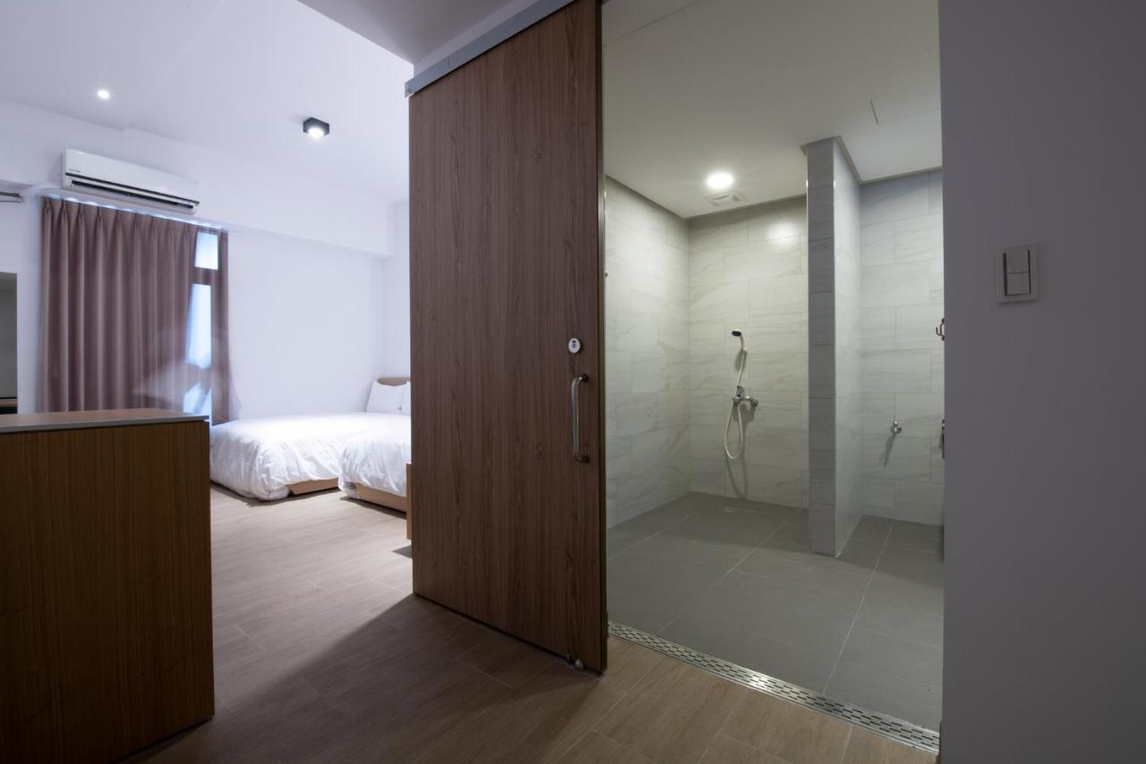 Liann Hotel Тайчжун Экстерьер фото